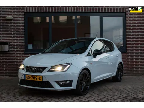 Seat Ibiza SC 1.0 EcoTSI FR NAP*Pano*Apple Carplay*Camera