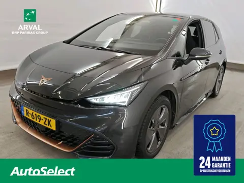 Cupra Born 62 kWh 204pk Business | SOH 93% | ACC | Keyless | CarPlay | Stuurverwarming | PDC V + A |