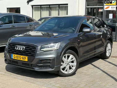 Audi Q2 35 TFSI S Edition,NAP,Pano,Stoelverwarming,Climate control,Achteruitrijcamera