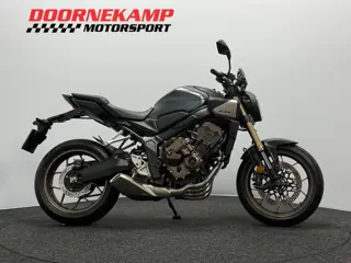 Honda CB 650 R ECT (bj 2025)