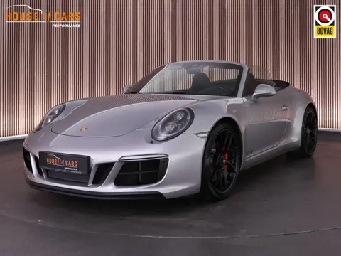 Porsche 911 Carrera 4 GTS 3.0 450pk Cabrio |sportuitlaat|sportchrono|Bose|PDLS+|Apple Carplay|18-vou