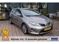 Toyota Auris 1.8 Hybrid Dynamic|Prijs rijklaar incl 12 mnd garantie|Trekhaak Camera Clima Cruise