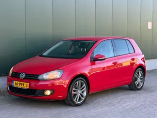 Zeer Nette Volkswagen Golf 1.2 TSI Highline BlueMotion | DSG