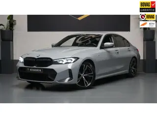 BMW 3-serie 318i M-Sport AUTOMAAT-ALCANTARA-CARPLAY-CRUISE-DAB-LED-NAVI-M BROOKLYN GREY-SHADOW LINE-