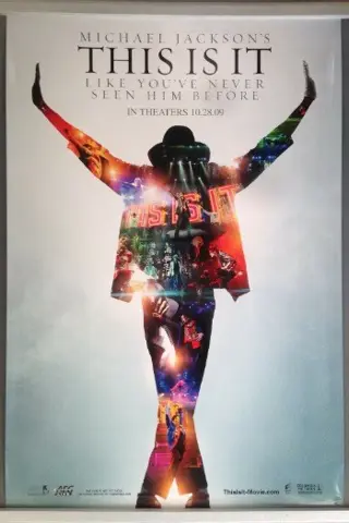MICHAEL JACKSON : THIS IS IT filmposter.