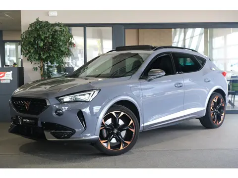 CUPRA Formentor 1.4 e-Hybrid VZ Copper 245PK Pano Led Cam Navi ACC