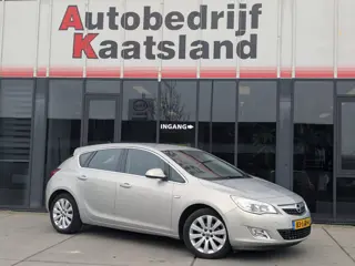 Opel Astra 1.6 Cosmo - Trekhaak - Cruise - Clima