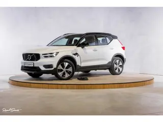 Volvo XC40 1.5 T5 Recharge R-Design | Adaptieve cruise | Zwenkbare trekhaak | Blis | Actieve bochtve