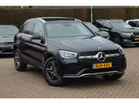 Mercedes-Benz GLC 300e 4MATIC Premium Plus / Panoramadak / Camera / Leder&Alcantara / 19'' / Stoelve