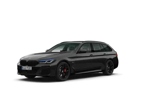 BMW 5 Serie Touring 530e xDrive M-Sport Pro | 19" | Head-Up | Laser | Harman Kardon | Trekhaak | Dri