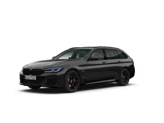 BMW 5 Serie Touring 530e xDrive M-Sport Pro | 19" | Head-Up | Laser | Harman Kardon | Trekhaak | Dri