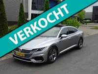 Volkswagen Arteon 1.5 TSI R-Line Automaat | Pano | LED | Virtual | 100% Onderhouden