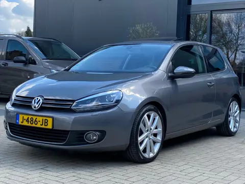 Volkswagen Golf 1.4 TSI 160 PK NIEUWSTAAT SCHUIFDAK NAVI CRUISE LED CAMERA CLIMA PDC