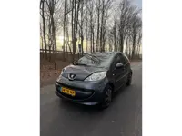 Peugeot 107 1.0-12V XS, met rijbare schade! Airco!!