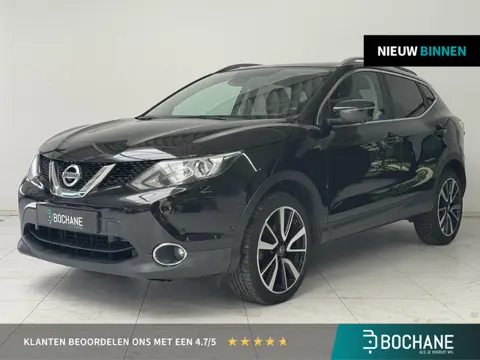Nissan Qashqai 1.6 Tekna | Leder | Stoelverwarming | 360 Camera | Panoramadak | Trekhaak 1500 KG |