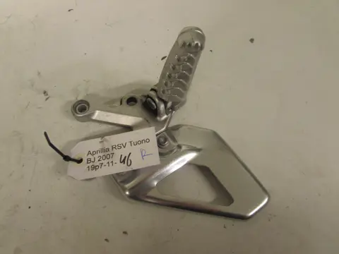 RECHTER SCHETSPLAAT Aprilia Tuono 1000 2006 - 2008
