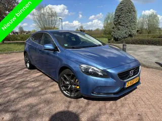 Volvo V40 2.0 D4 OceanRace Panorama|Keyless|Camera 2014