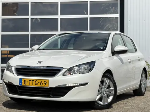 Peugeot 308 1.2 VTi Active 82pk | Audio-navigatie full map | Cruise control | Electronic climate con
