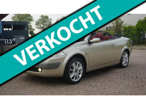 Renault Mégane Coupé-Cabriolet 2.0-16V Privilège Luxe NIEUWE DISTRIBUTIE/AUTOMAAT/LEDER/TREKHAAK