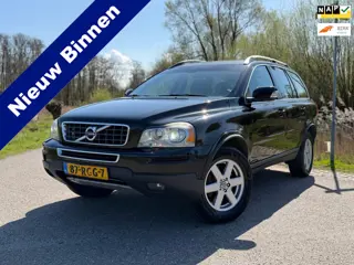 Volvo XC90 2.4 D5 Limited Edition Automaat / 7 Persoons / Leder / Navi / Xenon / Trekhaak / Stoelver