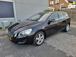 Volvo V60 1.6 T4 Summum Automaat 180pk Bj:2012