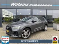 Audi Q3 35 TFSI Advanced S- Line Trekhaak, Virtual Cocpit , Panorama/ Schuifdak