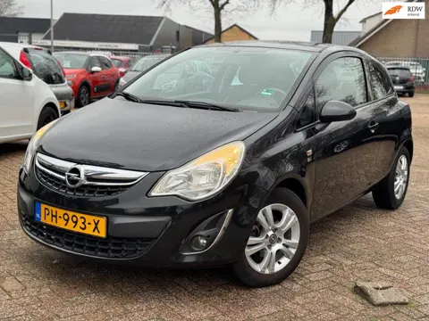 Opel Corsa 1.2-16V Cosmo NAVIGATIE AIRCO CRUISE CTRL
