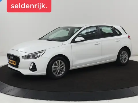 Hyundai i30 1.0 T-GDI Comfort | Carplay |  Navigatie | Camera | Trekhaak | Climate control | Parkeer