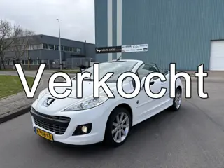 Peugeot 207 CC 1.6 VTi Roland Garros 120 PK. Prachtige en als nieuw rijdende auto met slechts 120.00