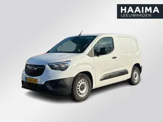 Opel Combo Electric 136 L1 50kWh | Navigatie via Apple Carplay | Airco | Voorruitverwarming | Cruise