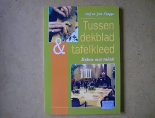 Tussen dekblad en tafelkleed adv6798