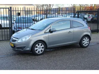 Opel Corsa 1.4-16V, Airco!