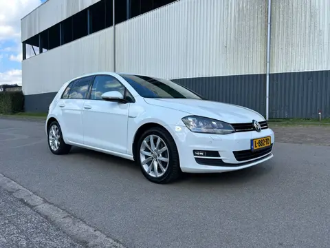 Volkswagen Golf 1.4 TSI Highline Camera/Navi/Stoelverwarming/Xenon