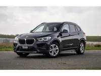 BMW X1 xDrive25e Executive CAMERA / CARPLAY / AUTOMAAT / LEDER / LED / CRUISE CONTROLE / STOELVERWAR
