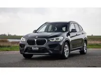 BMW X1 xDrive25e Executive CAMERA / CARPLAY / AUTOMAAT / LEDER / LED / CRUISE CONTROLE / STOELVERWAR