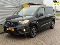 Opel Combo 1.5D Edition Zwart Bj2019 Navigatie Airco Euro-6