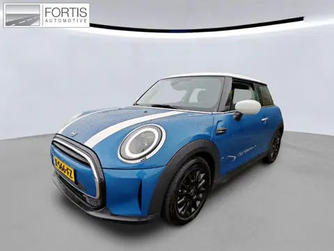 Mini Mini 1.5 Cooper Camden Edition NL-AUTO | LAGE KM STAND | NAVI | 1/2 LEDER