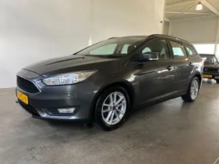 Ford Focus Wagon 1.0 125PK Navi Cruise Trekhaak NL-auto