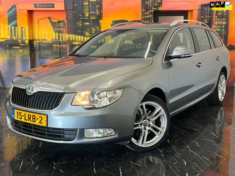 Skoda Superb Combi 1.8 TSI Ambition Trekhaak|Parkeer Sensor