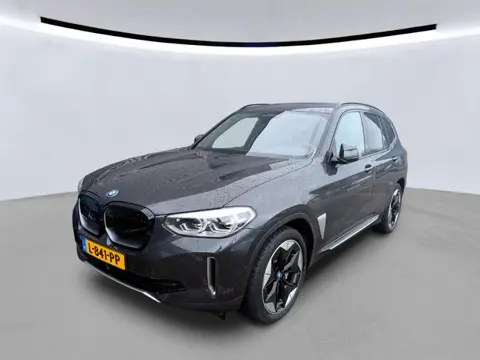 BMW iX3 High Executive 80 kWh PANORAMA LEER HARMAN KARDON