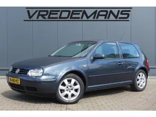 Volkswagen Golf 2.0 Pacific