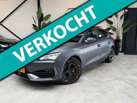 Cupra Leon 1.4 e-Hybrid VZ Adrenaline PANO AUT LED SFEERVERLICHTING MEMORY
