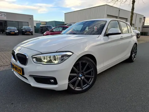 BMW 1-serie 118i AUTOMAAT/NAVI/CLIMA/LED/18INCH!