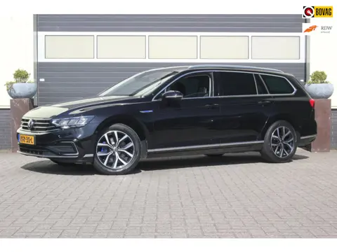 Volkswagen Passat Variant 1.4 TSI PHEV GTE Business | Trekhaak |