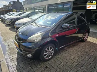 Toyota Aygo 1.0-12V Dynamic Navigator | 2E EIGENAAR | 12MND GARANTIE | ANDROID | AIRCO | LMV |