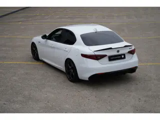 Alfa Romeo Giulia 2.2 Super Sportiva 'Pack Quadrifoglio'