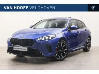 BMW 1 Serie 120 M Sport Automaat / Panoramadak / Sportstoelen / Achteruitrijcamera / M Adaptief onde