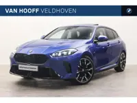 BMW 1 Serie 120 M Sport Automaat / Panoramadak / Sportstoelen / Achteruitrijcamera / M Adaptief onde