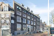 Woning aan de Amstel te Amsterdam