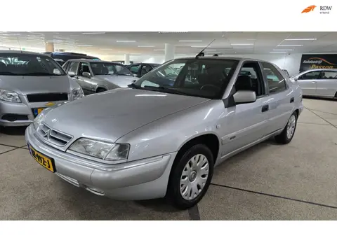 Citroen Xantia 1.8i-16V Millésime airco Cruise controle